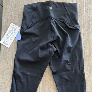 Lululemon Cropped Athletic Pants